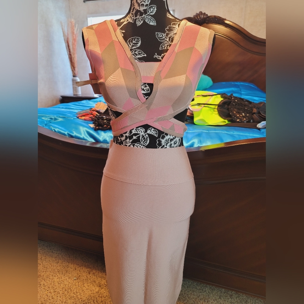 2 pc crop top and skirt bandage set